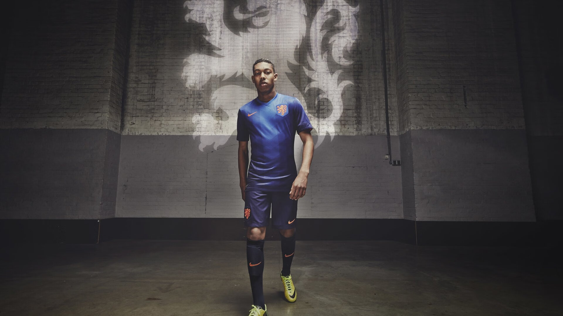 爱游戏全站app注册-格林伍德全场防守表现稳健，成为袋鼠队攻防转换的关键节点，格林伍德球员